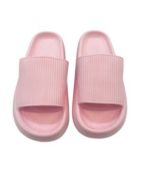 Pink Cloud Slippers Shower Slides EVA Cushioned Sandals Size 9.5-10.0
